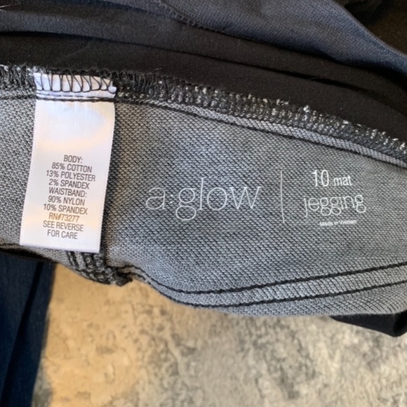 MATERNITY JEAN LEGGING BUNDLE - Picture 5 of 5